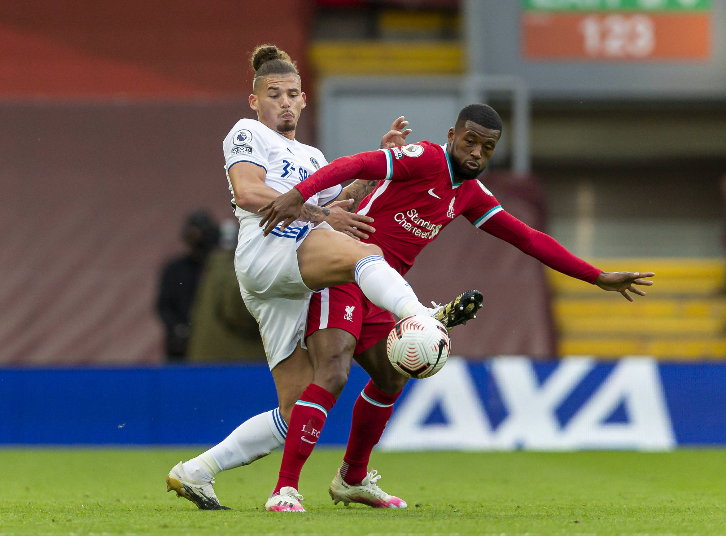 进速度型边 进速度型边